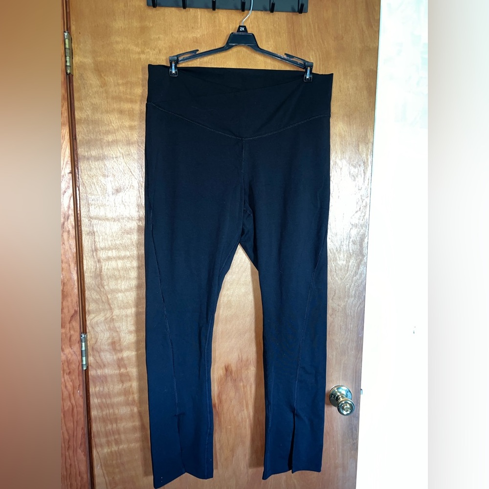 Old Navy High-Waisted Cross Flare Leggings